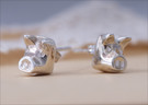 ぶたピアス　豚の顔モチーフの銀製ピアス