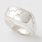 世界リング　ユーモアモチーフの銀製リング