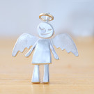 天使のペンダント　天使モチーフの銀製ペンダント