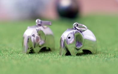 丸型ゾウペンダント　動物モチーフの銀製ペンダント